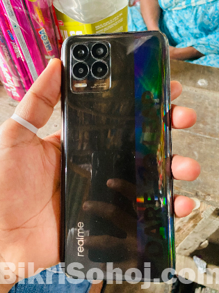 realme 8